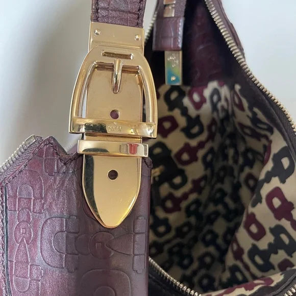 ✨ Vintage Gucci Horsebit Suede Hobo Bag - Picture 4 of 14
